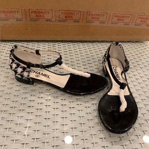 Chanel black and white beaded houndstooth tweed shimmer sandal size 38